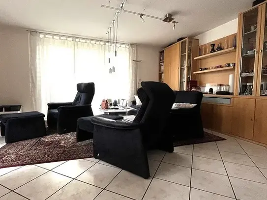 Spacious terraced corner house in a central location in Gärtringen!