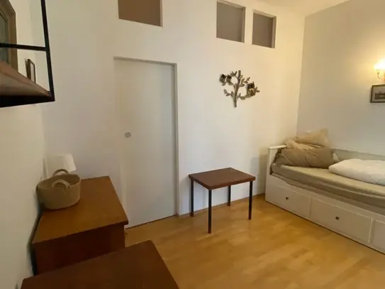 Great duplex apartment with balcony in excellent location, Berlin - Amsterdam Apartments for Rent