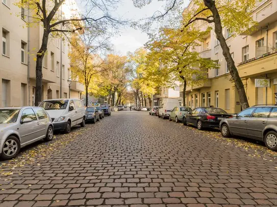 Bright apartment conveniently located in Neukölln