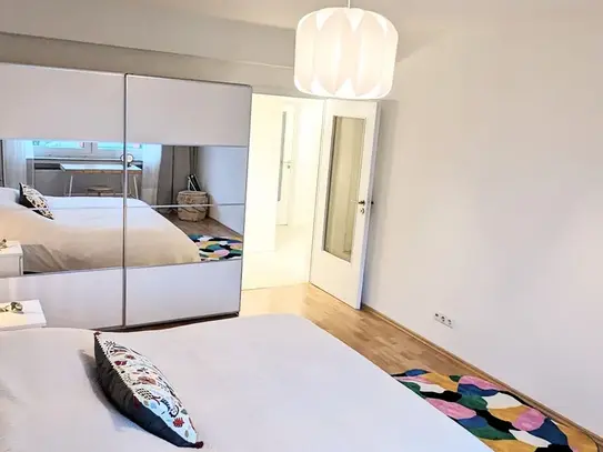 chic, clean, sophisticated apartment in Düsseldorf Pempelfort, Dusseldorf - Amsterdam Apartments for Rent