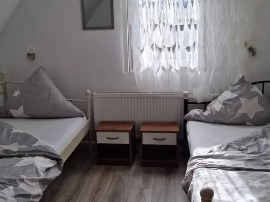 Rent furnished rooms - temporary living in a shared apartment from 1 month