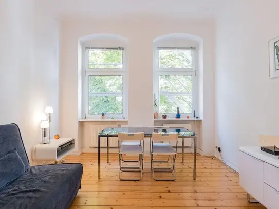 Neat and spacious home in Neukölln, Berlin - Amsterdam Apartments for Rent