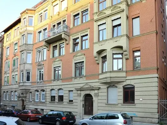 Sunny room with balcony and winter garden