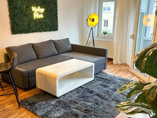 Luxuriös Apartment in City Center, Free Parking, Balkony