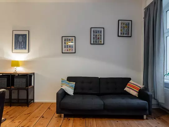 Lovingly furnished, cozy apartment in Friedrichshain