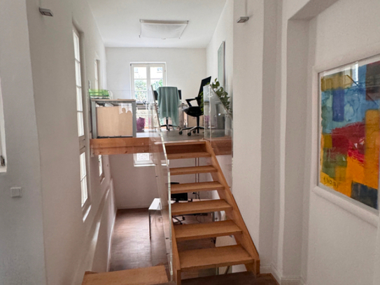 Arbeitsplätze und Büroräume mit einzigartigem Skyline-Blick - All-in-Miete