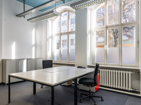 Schreibtischplätze und ein abschließbares Büro mitten in Unterbilk - All-in-Miete