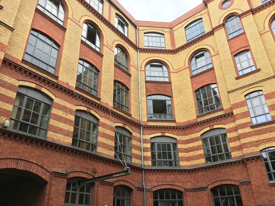 260 qm Industrie-Altbau-Etage - All-in-Miete