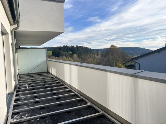 Tiefgarage und Lift! - Hellmonsödt, Marktleite - helle Wohnung mit großem Balkon in attraktiver Lage