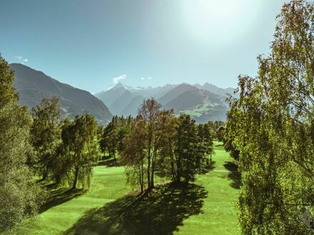 RARITÄT
Baugrundstück in Ausnahmelage direkt am Golfplatz Zell am See!