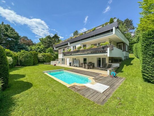 Unverbaubarer Blick in den Pötzleinsdorfer Schloßpark aus Mehrfamilien-Villa