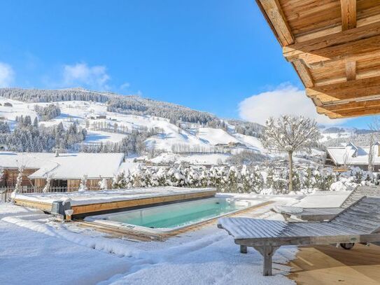 Luxus-Gartenwohnung mit Pool in absoluter Toplage