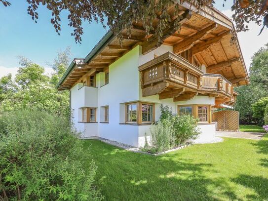 Großzügiges Landhaus mit Horn- und Kaiserblick