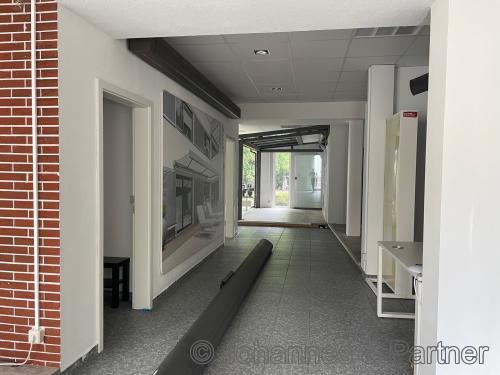 property for Rent at 01129 Dresden - 	Trachau , Großenhainer Straße 188