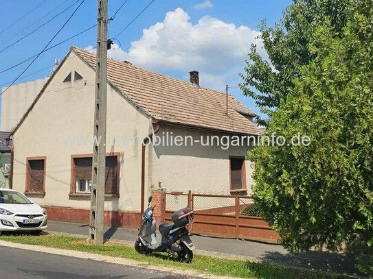 Einfamilienhaus in einer Kleinstadt am Plattensee zu verkaufen