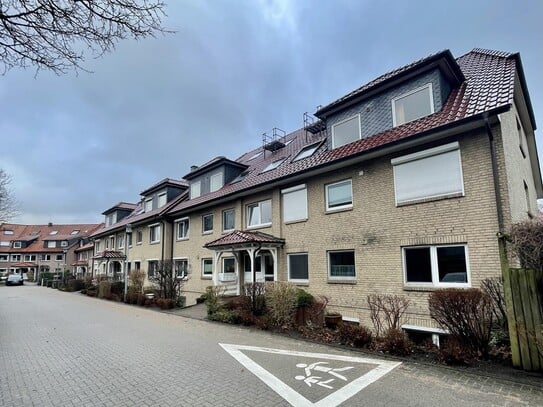 Moderne 5 Zimmer Maisonette Wohnung am Norderstedter Stadtpark