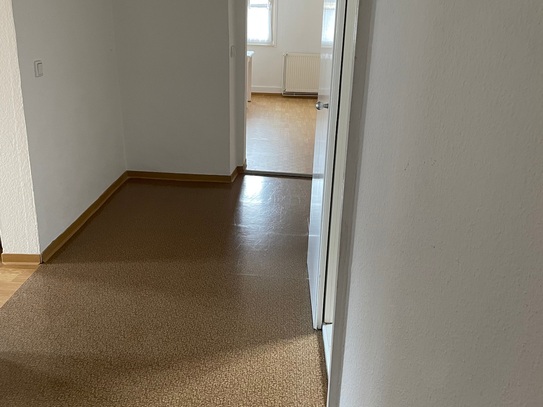 Zweiraumwohnung mit Wannenbad