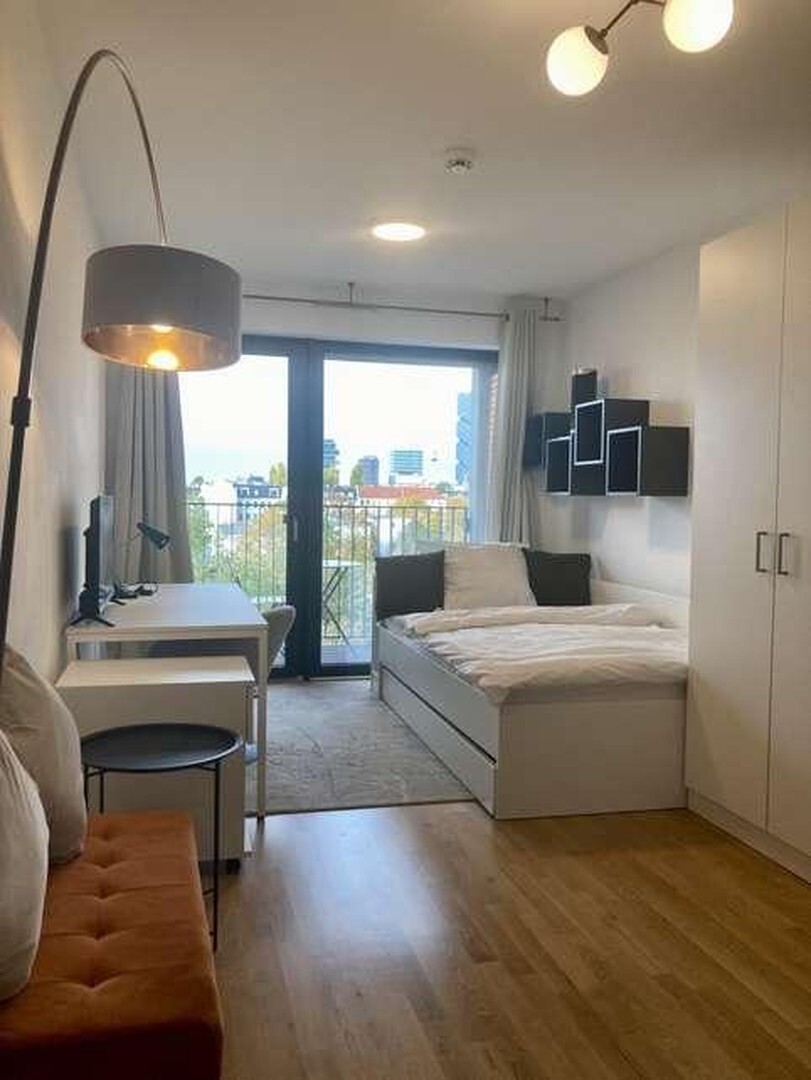 Fully furnished studio with balcony in Friedrichshain - Foto 1