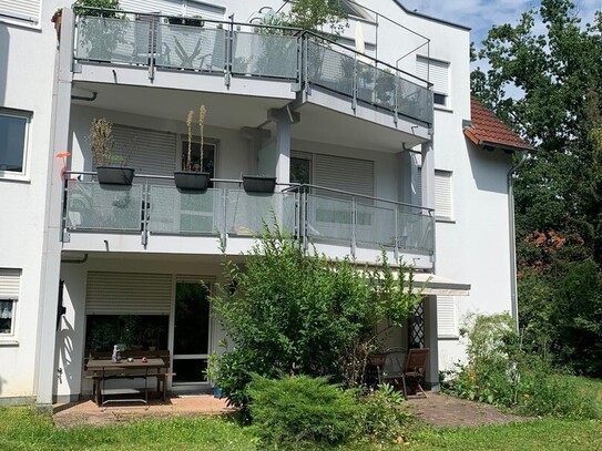 ruhige und schöne Gartenwohnung mit Terrasse - barrierefrei