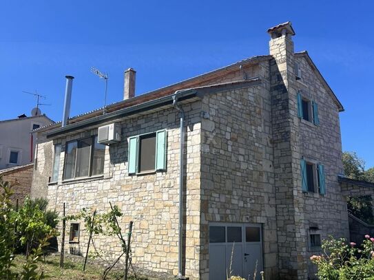 ISTRIEN, VIŠNJAN - Steinhaus mit Aussicht