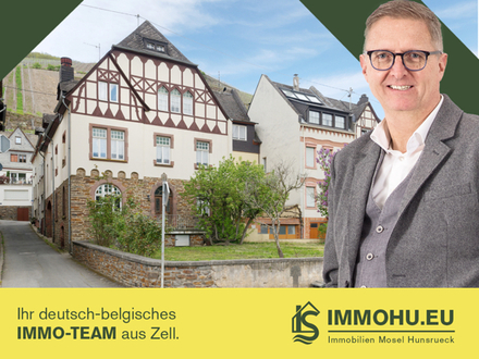 Listed winemaker's house with a large garage and garden with unobstructed views of the Moselle in Zell/Merl