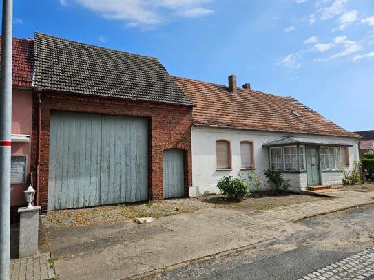 Kleiner Bauernhof in der Gemeinde Niederer Fläming, Landkreis Teltow-Fläming, zu verkaufen.