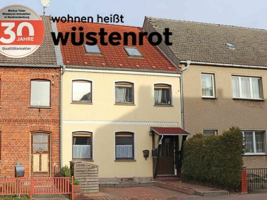 MODERNISIERTES WOHNHAUS FAST IN DER STADTMITTE MIT ZWEI BÄDERN UND KELLER UND GARTEN