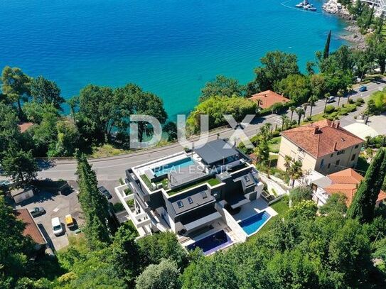 OPATIJA – luxuriöses zweistöckiges Gebäude mit privatem Pool, zweite Reihe zum Meer, direkt neben Lungomare