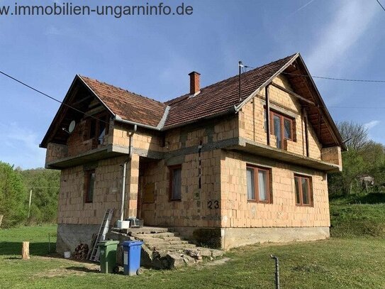 Einfamilienhaus mit großem Grundstück im Zselic-Tal im Komitat Somogy zu verkaufen