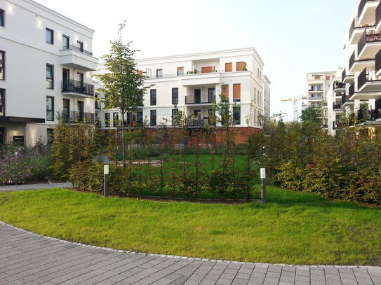 Barrierefreie Erdgeschosswohnung mit Garten im Europa-Viertel!!