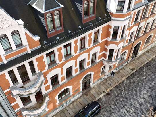 Direkt vom Eigentümer: 4-Zimmerwohnung mit Südbalkon im sanierten Denkmal Provisionsfrei
