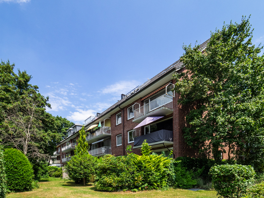 HH-Bramfeld: Einladende Wohnung mit Balkon und eigenem Garten