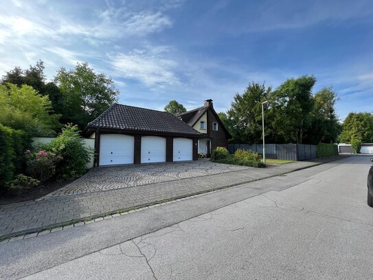 Freistehendes Einfamilienhaus in hervorragender Lage von Huckingen