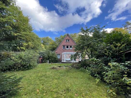 Natur und Strand vereint: Haus mit Nebengebäude am Dünenwald, nur 10 Gehminuten zum Strand.