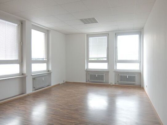 04_VB3790a Moderne, repräsentative Büro- oder Praxisfläche / Regensburg - Süd