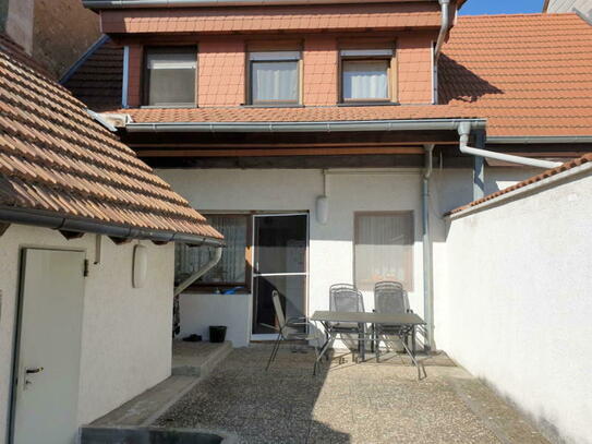 ObjNr:B-18203 - Klein aber fein - schönes EFH mit Garage, Terrasse und Garten in Kirchheimbolanden