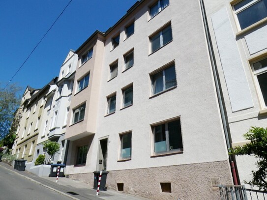 Helle 57 m² große 2-Zimmerwohnung mit Wohnküche und Blick über die Hagener Innenstadt