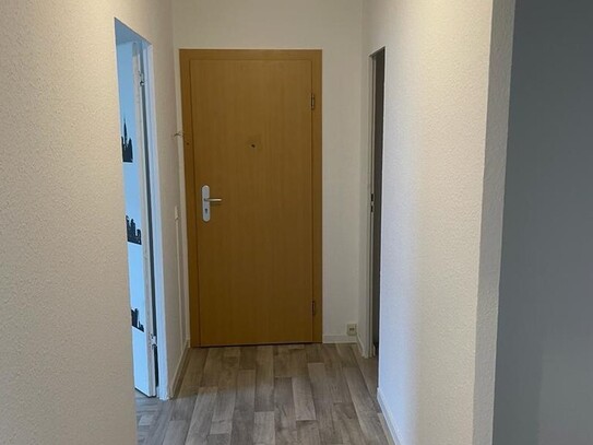 Schöne 2-Zimmer-Wohnung mit Balkon