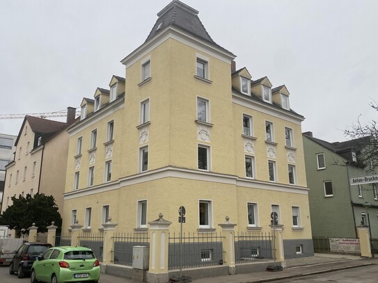 Jugendstil Altstadtvilla mit 8-Wohnungen