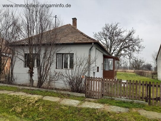 Einfamilienhaus zu verkaufen 8 km vom Plattensee