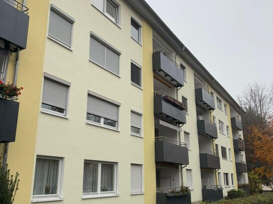 3-Zimmer Wohnung in Steinbach mit Ausbaupontential im Dach!