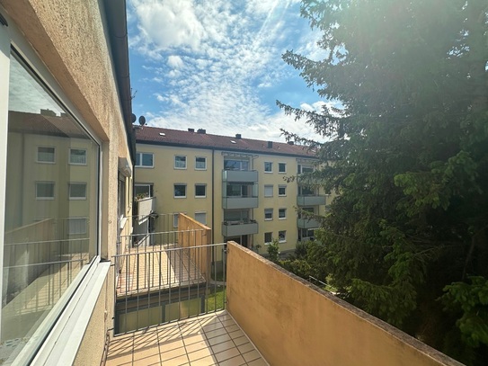 Ideale Lage in Dachau / Schillerstraße! 3 Zimmer Wohnung mit zwei Balkonen zu vermieten!