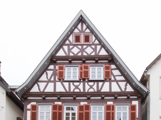 Historisches Fachwerkhaus in Kirchheim – Wohnen in bester Lage