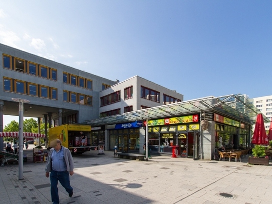 Im Prohliszentrum! BEATE PROTZE IMMOBILIEN