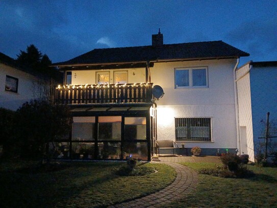 Großer gepflegter Bungalow mit Untergeschoß