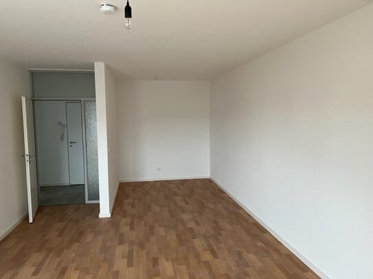 Zentral gelegene, schöne 43m² Wohnung mit Balkon und Einbauküche