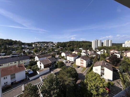 Schöne 3,5-Zimmer-Wohnung mit Einzelgarage in Böblingen