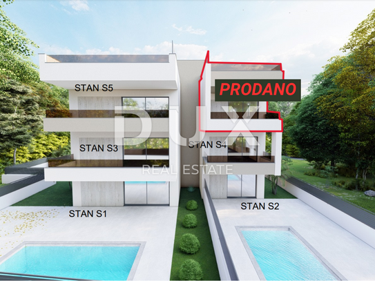 ZADAR, SUKOŠAN – Neubau! Eine außergewöhnliche Wohnung mit eigenem Pool und riesigem Garten! S1