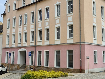 Gepflegte Etagenwohnung als Kapitalanlage in Lengenfeld / Sachsen zu verkaufen