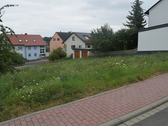 Baugrundstück in Rimpar: ländlich und doch stadtnah!